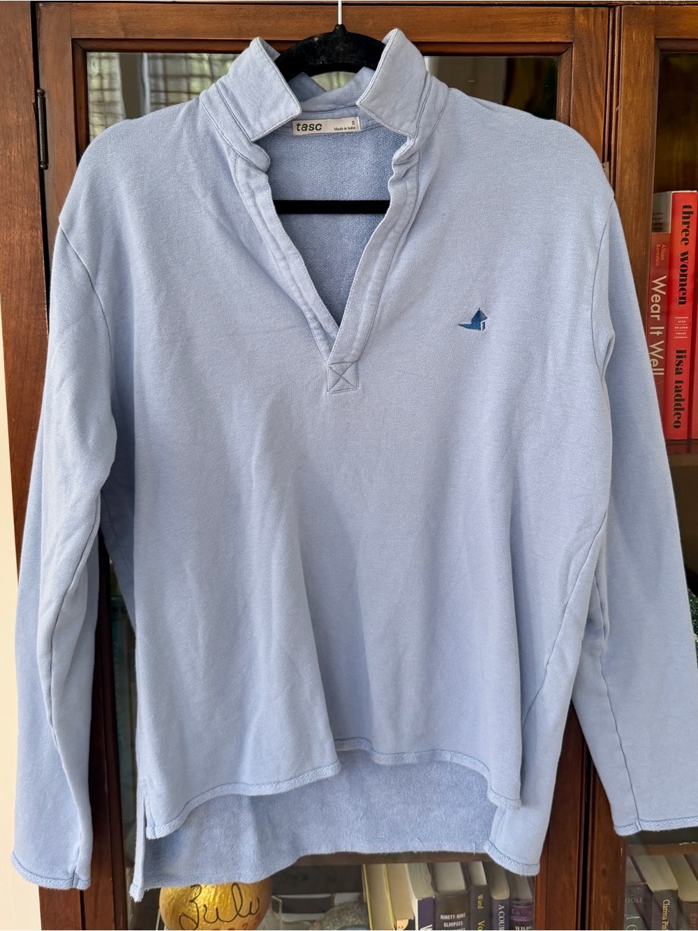 Tasc Alys Beach baby blue quarter zip pullover size small
